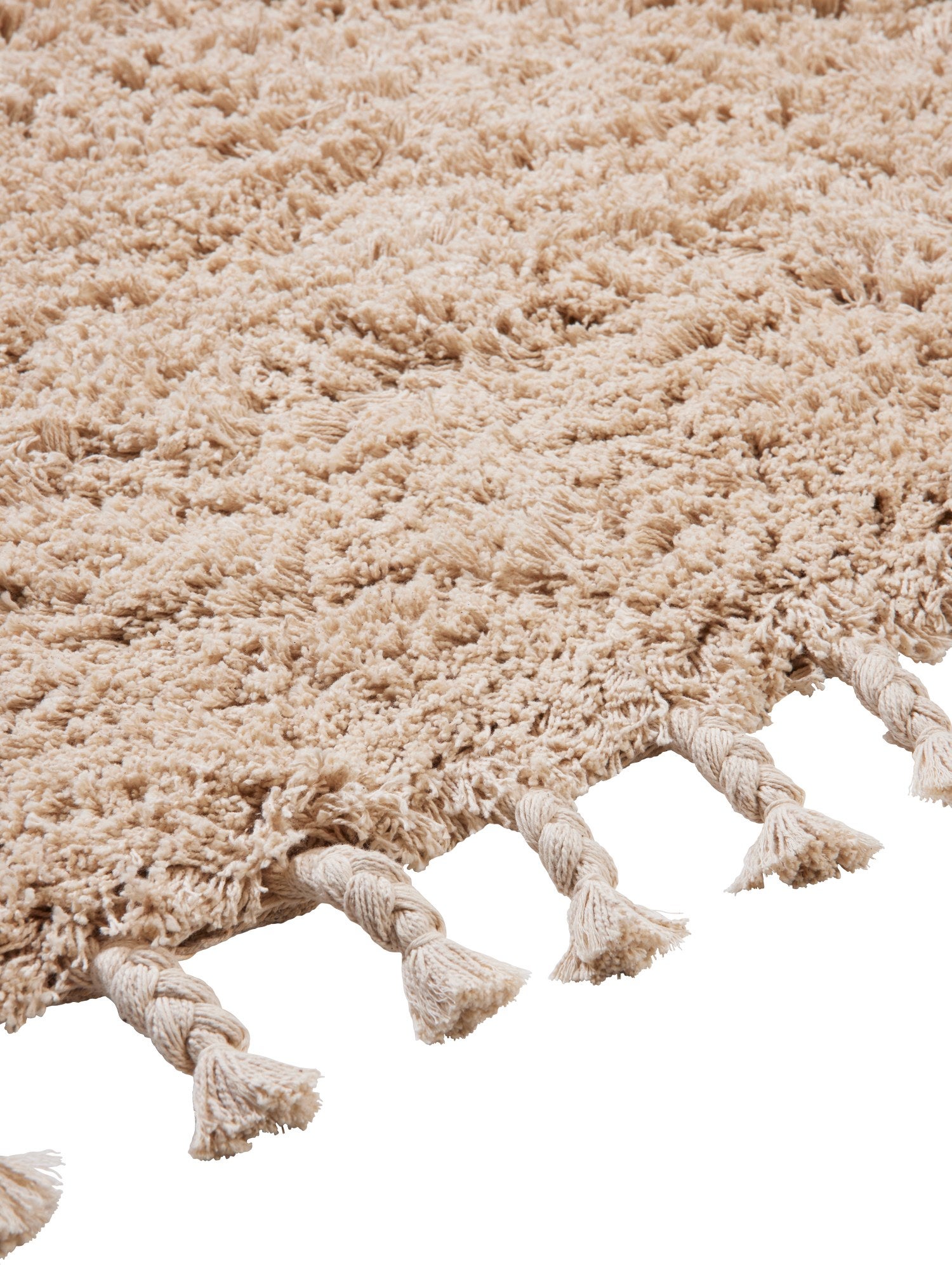 Ferm-Living-Amass-Long-Pile-Runner-Off-white-2015-miljo-1
