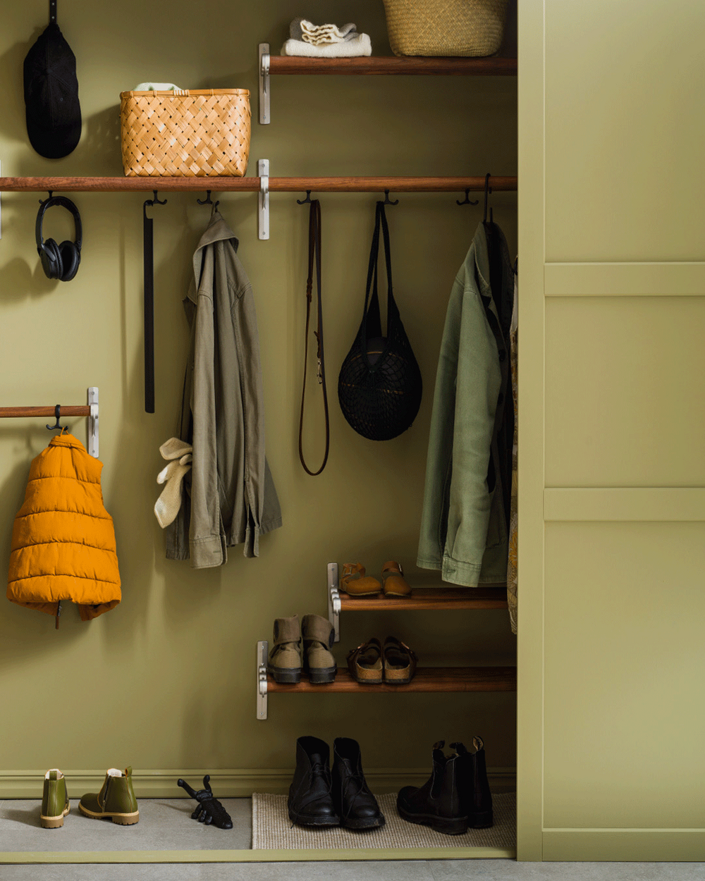 Essem-Design-hallmobler