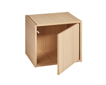 Woud Bricks Cube Door Right