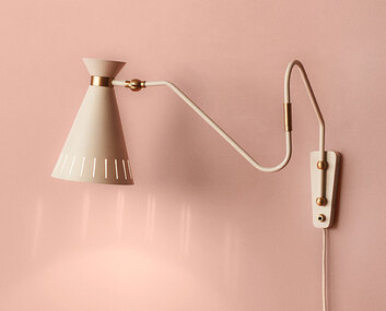 Cone Vägglampa Warm white