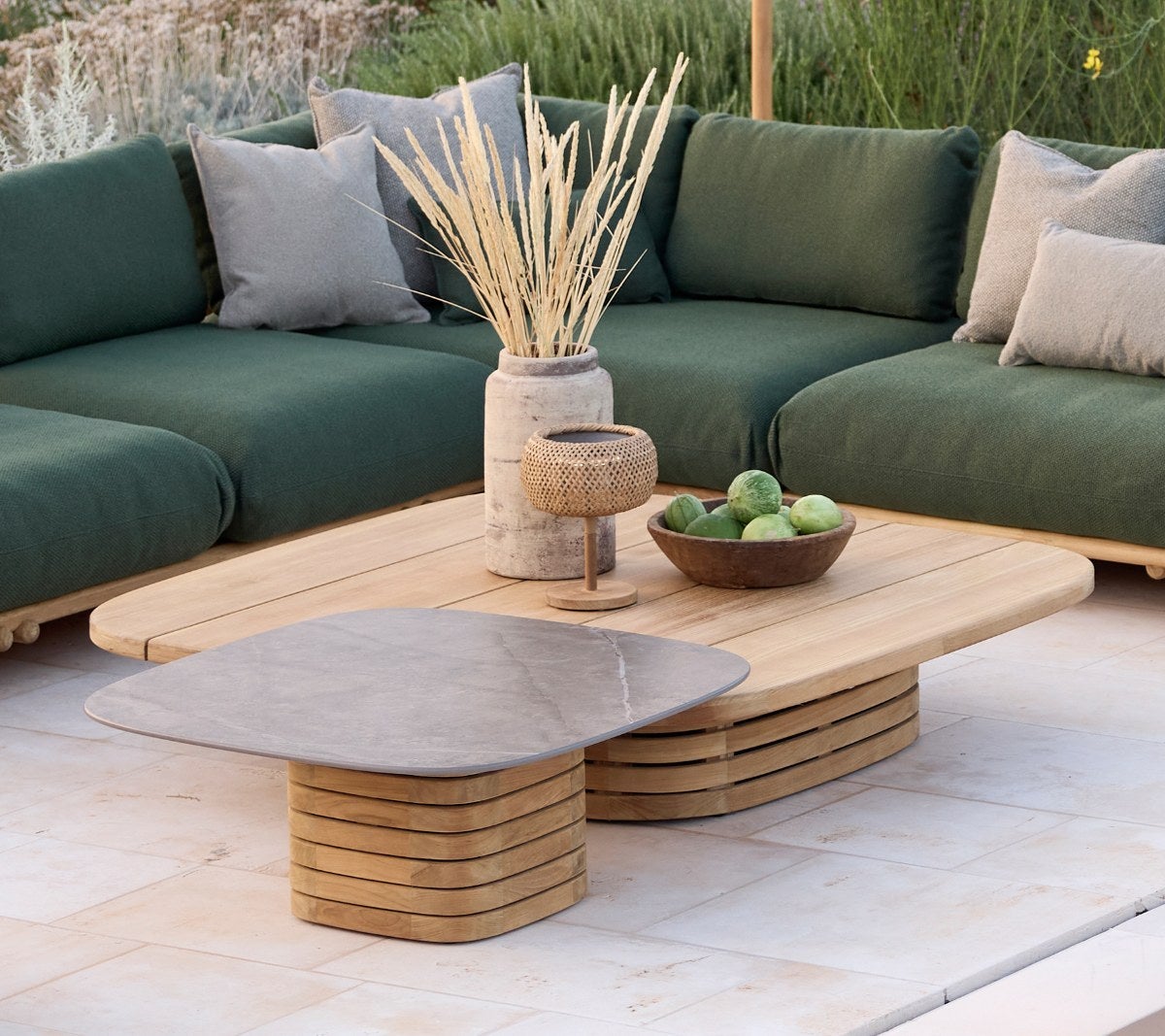 Mellow-coffee-table-Illusion-Glow-lamp-19951375-env-523df