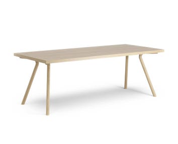 Swedese-Bespoke-Angle-Table-200x90-Varnished-Oak