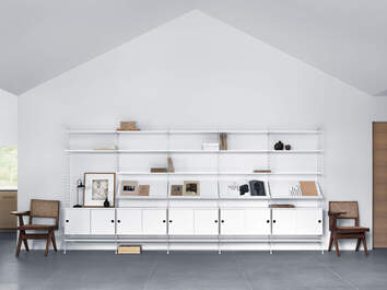 String System kombination vit bokhylla i vardagsrum
